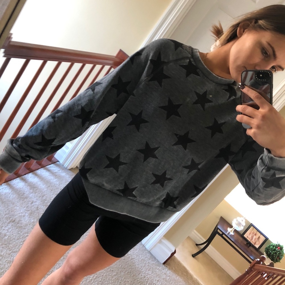 Graphic Crewneck Star Sweatshirt